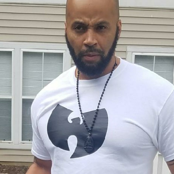 BRAND NEW WU - TANG TEE!! - Picture 5 of 5